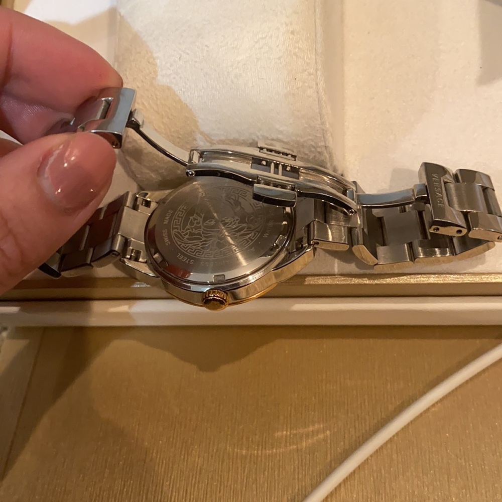 Authentic Versace NWT - Picture 8 of 13